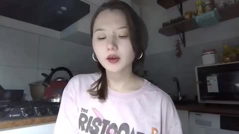 Snapshot of tajuanadelfelder chatting on 20, 11, 2025 Lily online show from 20, 11, 2025