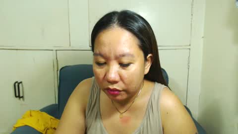 Snapshot of takemetoheavenbaby chatting on 24, 2, 2025 anne online show from 24, 2, 2025