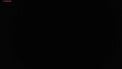 Snapshot of takeonme_sex chatting on 4, 1, 2025 online show from 4, 1, 2025