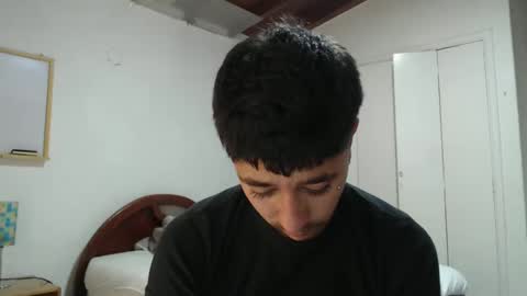 Snapshot of talhi_ chatting on 29, 12, 2024 talhi_ online show from 29, 12, 2024