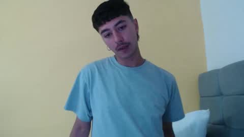 Snapshot of talhi_ chatting on 24, 10, 2025 talhi_ online show from 24, 10, 2025