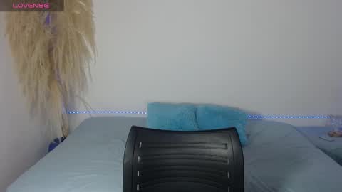 T A L I A online show from 16, 10, 2025