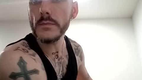 Snapshot of tallcleancuthung chatting on 5, 4, 2026 Tallcleancuthung online show from 5, 4, 2026