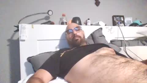 Snapshot of talllatino310 chatting on 15, 7, 2026 talllatino310 online show from 15, 7, 2026