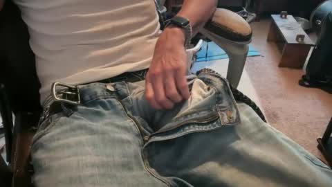 Snapshot of talllongandhardguy99 chatting on 19, 6, 2026 6foot7andhard online show from 19, 6, 2026