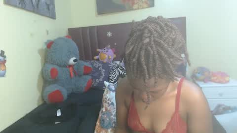 Snapshot of tamela_1 chatting on 15, 9, 2025 tamela online show from 15, 9, 2025