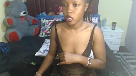 Snapshot of tamela_1 chatting on 3, 10, 2025 tamela online show from 3, 10, 2025