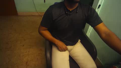 Snapshot of tamil_nadu chatting on 13, 10, 2025 tamil_nadu online show from 13, 10, 2025