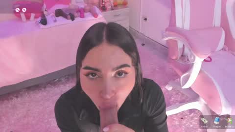 Snapshot of tammy_w chatting on 13, 12, 2024 Tammy online show from 13, 12, 2024