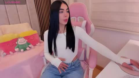 Snapshot of tammy_w chatting on 25, 10, 2025 Tammy online show from 25, 10, 2025