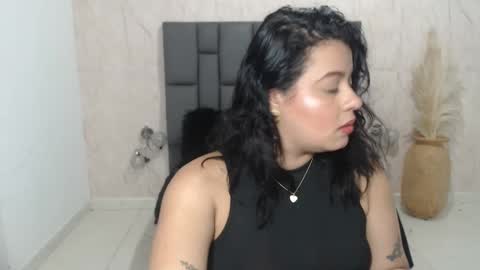 Snapshot of tammycooperr_ chatting on 11, 1, 2025 tammycooperr online show from 11, 1, 2025