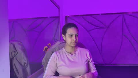 Snapshot of tammysmilee chatting on 18, 11, 2025 Tammy online show from 18, 11, 2025