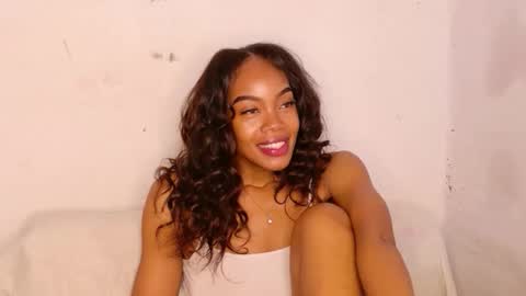 Snapshot of tamylynn05 chatting on 18, 4, 2026 tamylynn online show from 18, 4, 2026