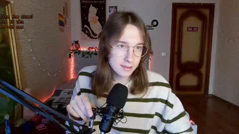 Snapshot of tangerine4dreams chatting on 3, 3, 2025 Milena Kuprianova online show from 3, 3, 2025