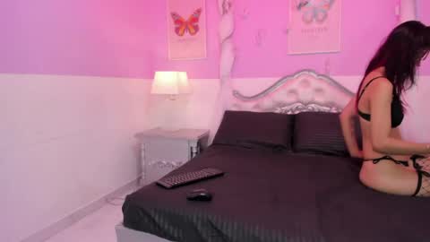 Tania Pierce online show from 24, 5, 2026