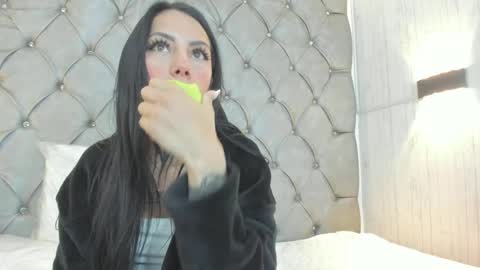 Snapshot of tanit_angels chatting on 3, 1, 2025 TANIT ANGELS online show from 3, 1, 2025