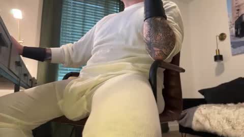 Snapshot of tankguyusa chatting on 29, 12, 2024 Tank Guy online show from 29, 12, 2024