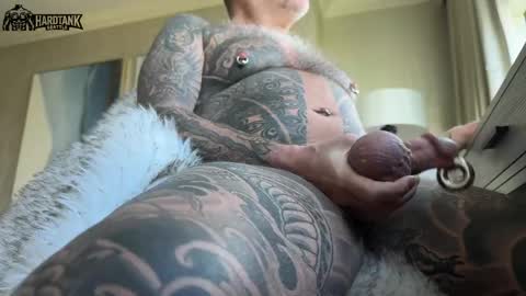Snapshot of tankguyusa chatting on 1, 5, 2026 Tank Guy online show from 1, 5, 2026