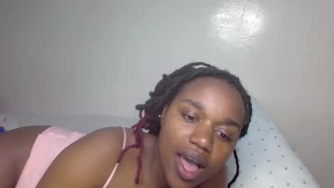 Snapshot of tannia004 chatting on 3, 12, 2024 tania online show from 3, 12, 2024