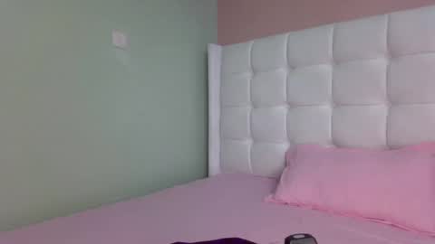 Snapshot of tannia004 chatting on 21, 12, 2024 tania online show from 21, 12, 2024