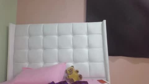 Snapshot of tannia004 chatting on 22, 12, 2024 tania online show from 22, 12, 2024