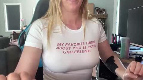 tantricbella online show from 10, 2, 2026