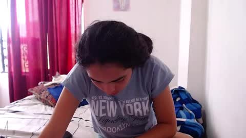 Snapshot of tantricroots chatting on 9, 12, 2024 Angeline Follow online show from 9, 12, 2024