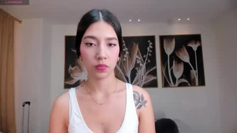 Tara Lawrence online show from 22, 11, 2025