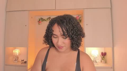  T A R A  online show from 22, 10, 2025