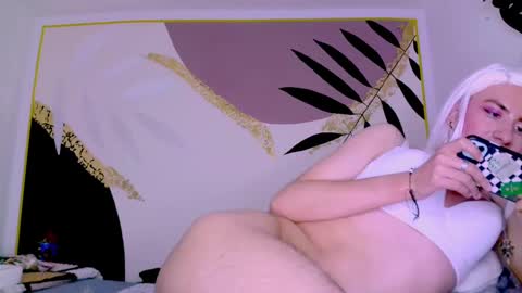 Snapshot of targaryenlady chatting on 7, 3, 2025 targaryenlady online show from 7, 3, 2025