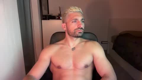 Snapshot of tarquit8 chatting on 11, 9, 2025 tarquit8 online show from 11, 9, 2025