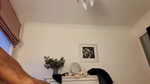 Snapshot of tartankingofscots chatting on 17, 12, 2025 tartankingofscots online show from 17, 12, 2025