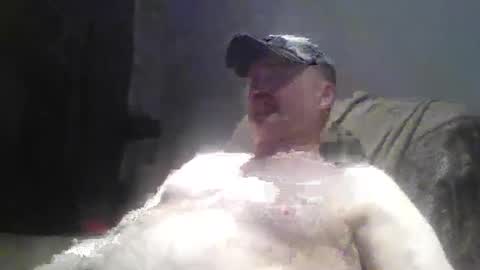 Snapshot of tarzeny77 chatting on 10, 5, 2026 tarzeny77 online show from 10, 5, 2026