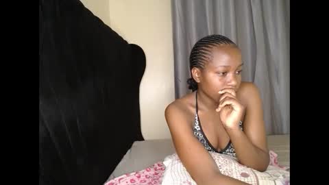 Snapshot of tasha_kimmy chatting on 12, 9, 2025 Ireen online show from 12, 9, 2025