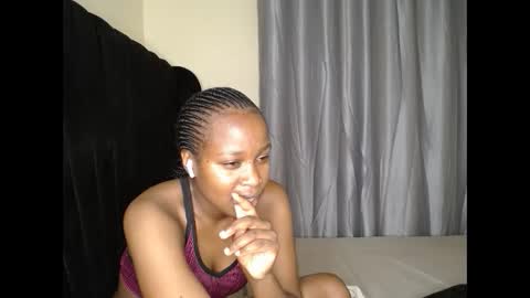 Snapshot of tasha_kimmy chatting on 17, 9, 2025 Ireen online show from 17, 9, 2025