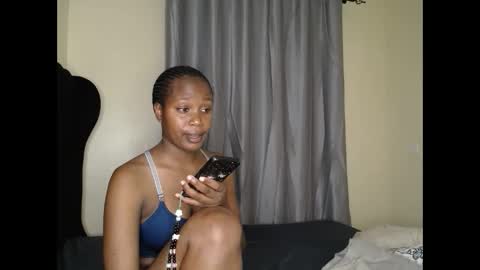 Snapshot of tasha_kimmy chatting on 1, 10, 2025 Ireen online show from 1, 10, 2025