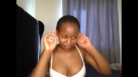 Snapshot of tasha_kimmy chatting on 9, 10, 2025 Ireen online show from 9, 10, 2025