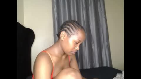 Snapshot of tasha_kimmy chatting on 26, 10, 2025 Ireen online show from 26, 10, 2025