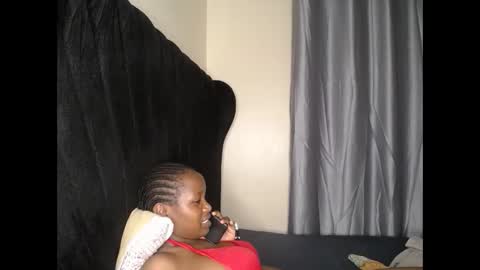 Snapshot of tasha_kimmy chatting on 27, 10, 2025 Ireen online show from 27, 10, 2025