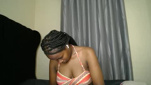 Snapshot of tasha_kimmy chatting on 21, 11, 2025 Ireen online show from 21, 11, 2025