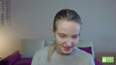 Snapshot of tashinapetitto chatting on 19, 5, 2026 Your Ressie online show from 19, 5, 2026