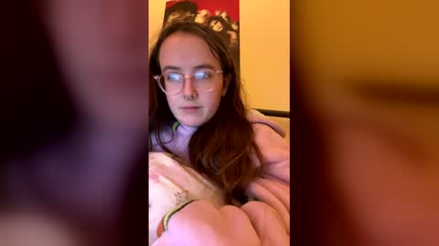 Snapshot of tashtoday chatting on 2, 12, 2025 tashtoday online show from 2, 12, 2025