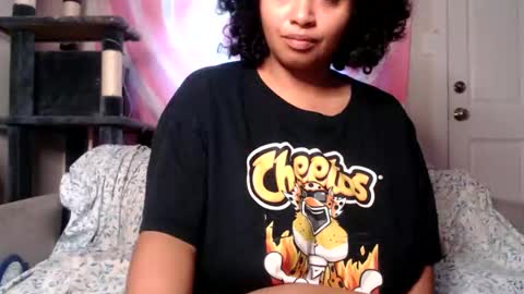 Snapshot of tasteekitty chatting on 29, 10, 2025 Tastee Kitty online show from 29, 10, 2025