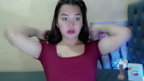 Snapshot of tastefully_yours chatting on 11, 9, 2025 Ms Lendy Versa 3 online show from 11, 9, 2025