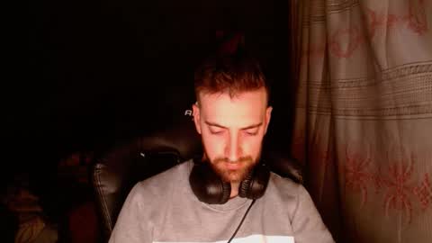 Snapshot of tastemyboner chatting on 6, 1, 2025 tastemyboner online show from 6, 1, 2025