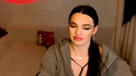 tasty_babyy online show from 8, 12, 2024