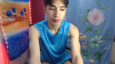 Snapshot of tastylicious_kim chatting on 11, 1, 2025 Ask me online show from 11, 1, 2025
