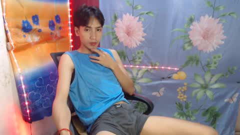 Snapshot of tastylicious_kim chatting on 26, 1, 2025 Ask me online show from 26, 1, 2025