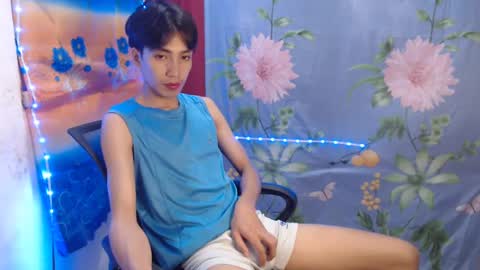 Snapshot of tastylicious_kim chatting on 29, 1, 2025 Ask me online show from 29, 1, 2025