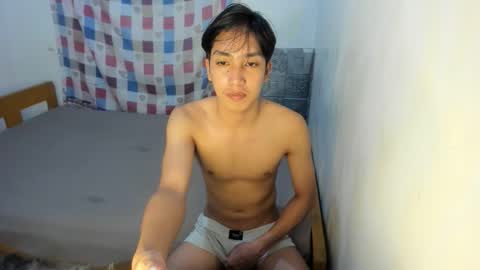 Snapshot of tastylicious_kim chatting on 14, 11, 2025 Ask me online show from 14, 11, 2025